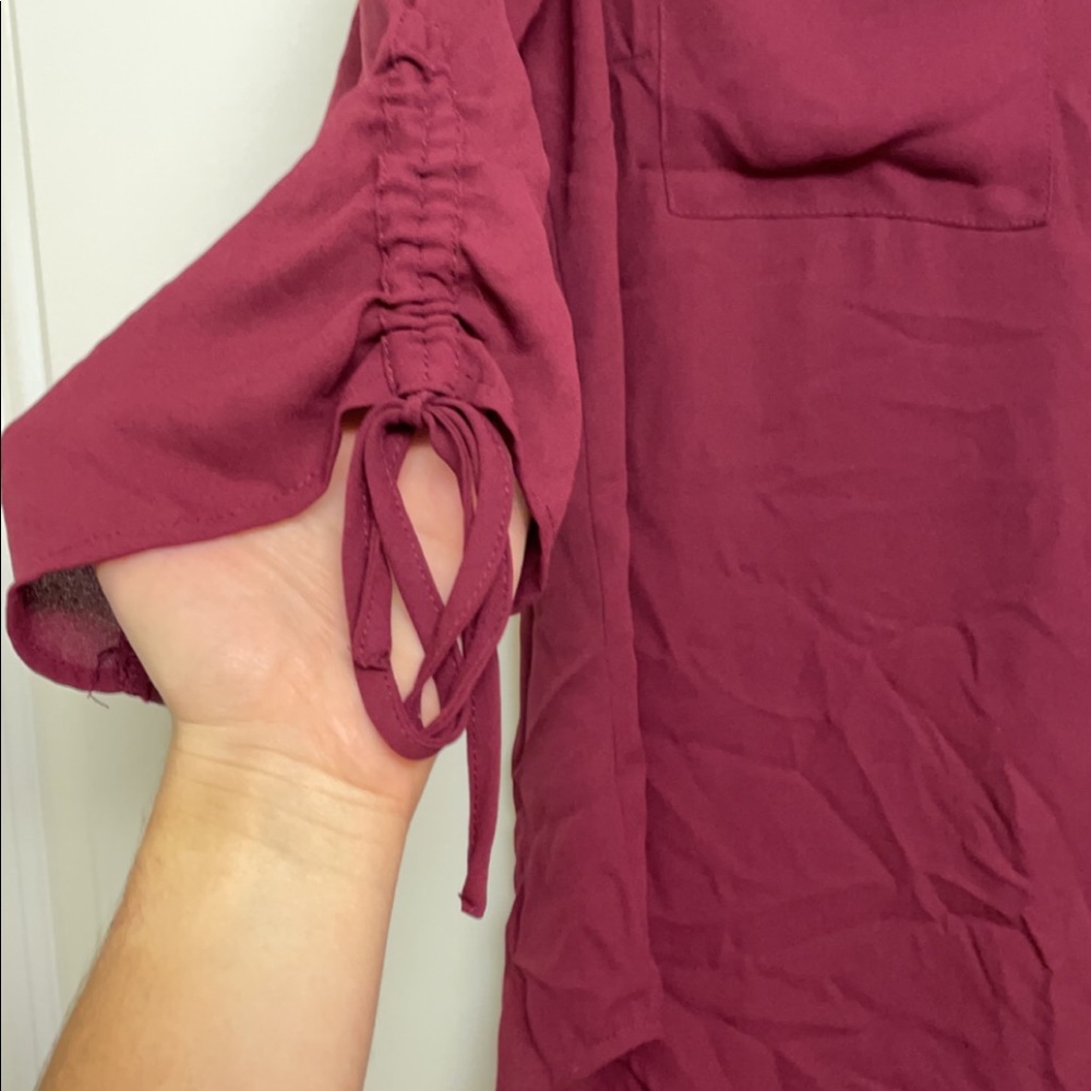 3/$15 New York and Company Maroon Blouse - Picture 3 of 5